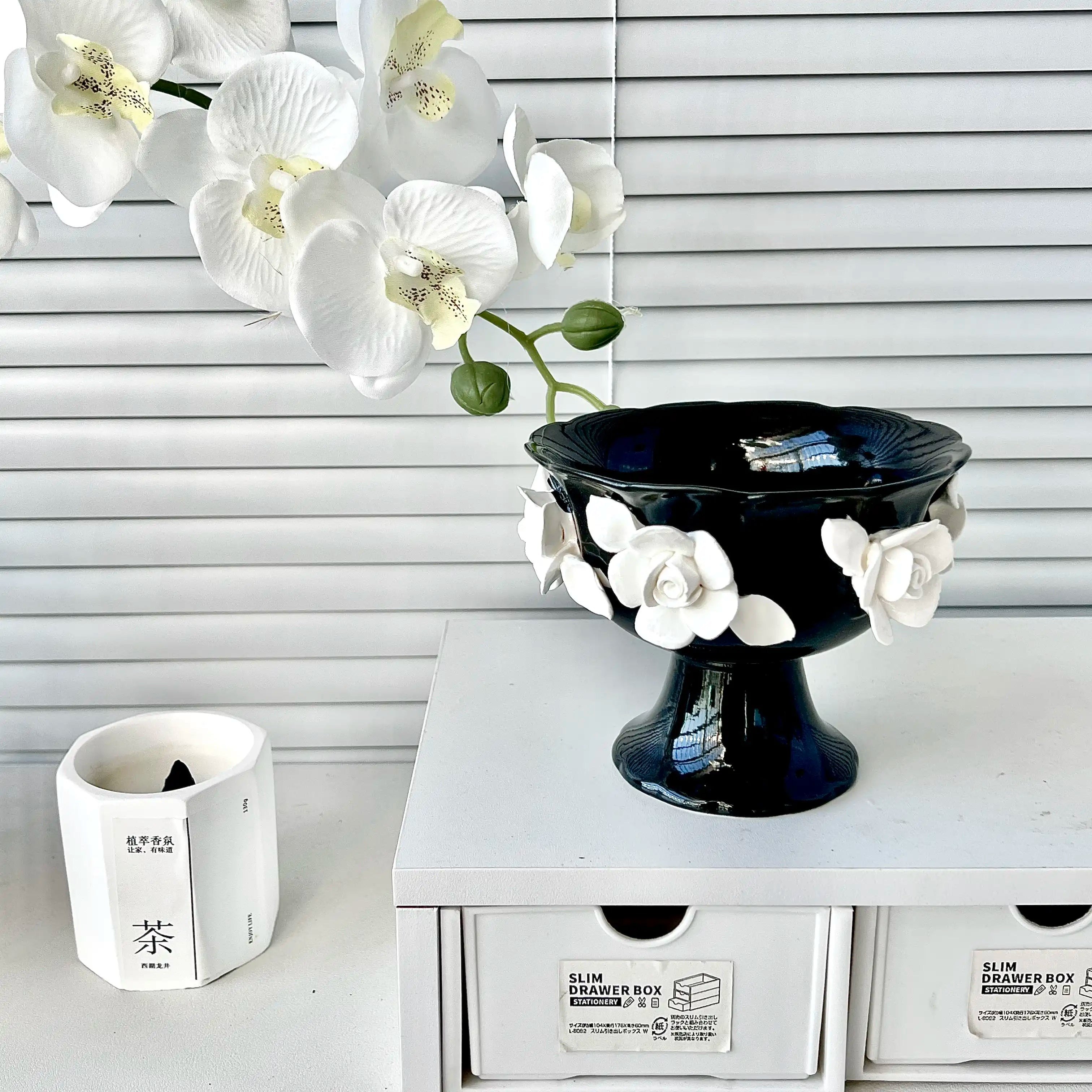 Lumière Ceramic 3D Rose Jewelry & Decor Bowl