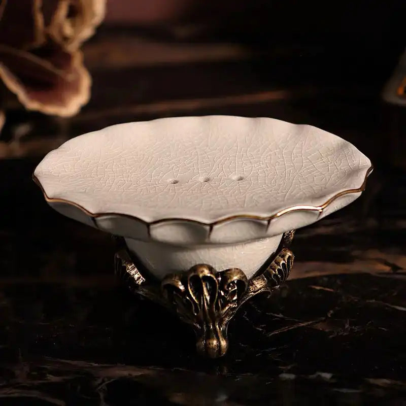 Étoile 5.7" Gold Painted Soap Dish