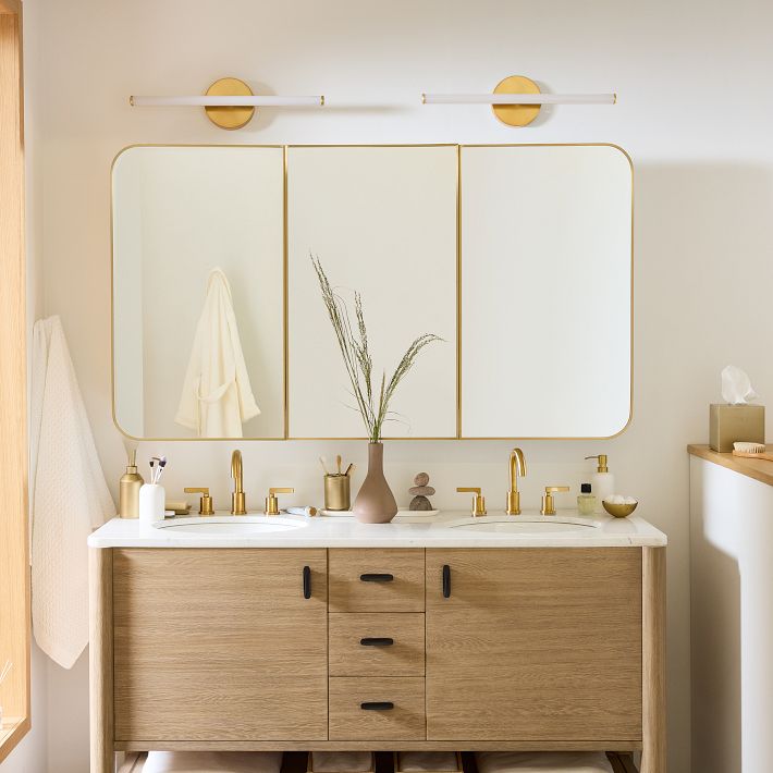 Where to Shop for the Best Bathroom Mirrors: Top Retailers and Brands