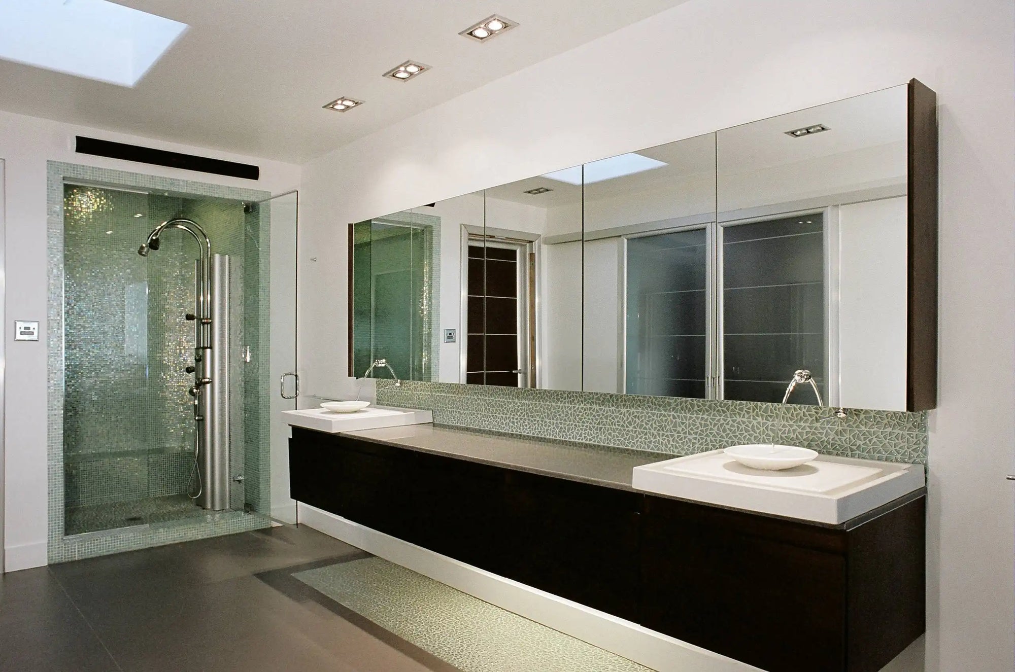 A modern bathroom with a recessed mirror medicine cabinet and a stylish shower. | ACE DECOR Recessed Mirror Medicine Cabinet