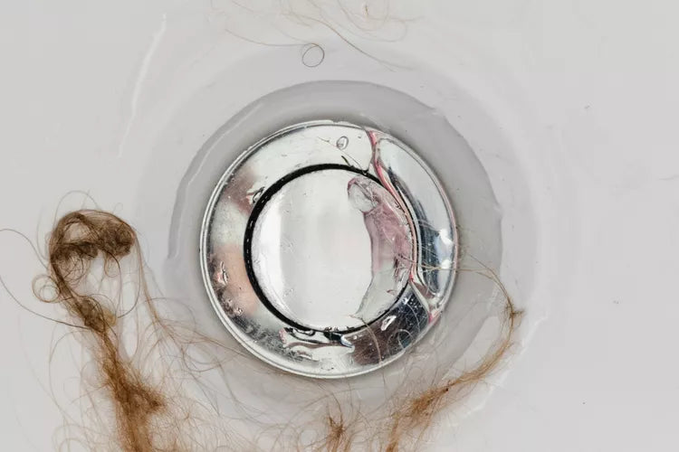 Disgusted? Here’s How to Unclog Bathtub Drain Full of Hair in Minutes!