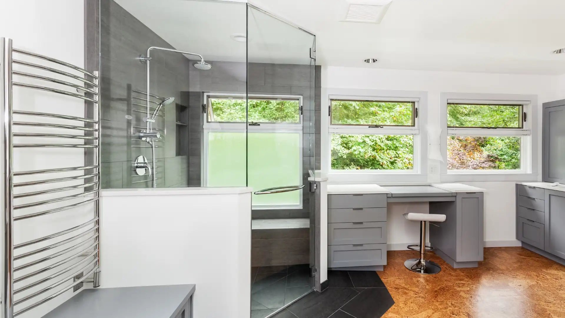 Frameless Glass Shower Enclosure - Buying Guide!