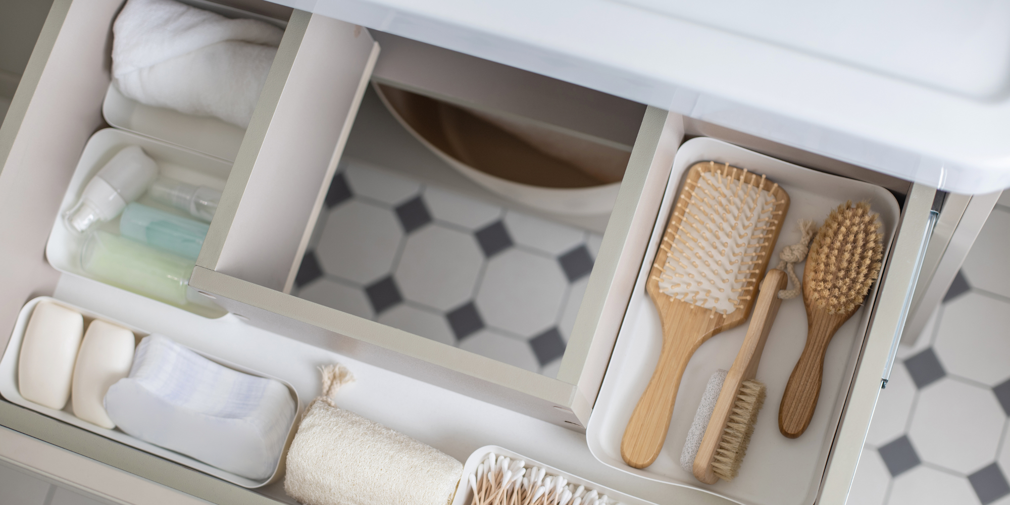 Bathroom Cabinet Organizers Pull Out: How to Choose the Best One for Your Space?