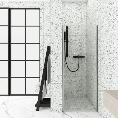 Engineering the Perfect Bathtub Trackless Shower Door: Design and Material Considerations