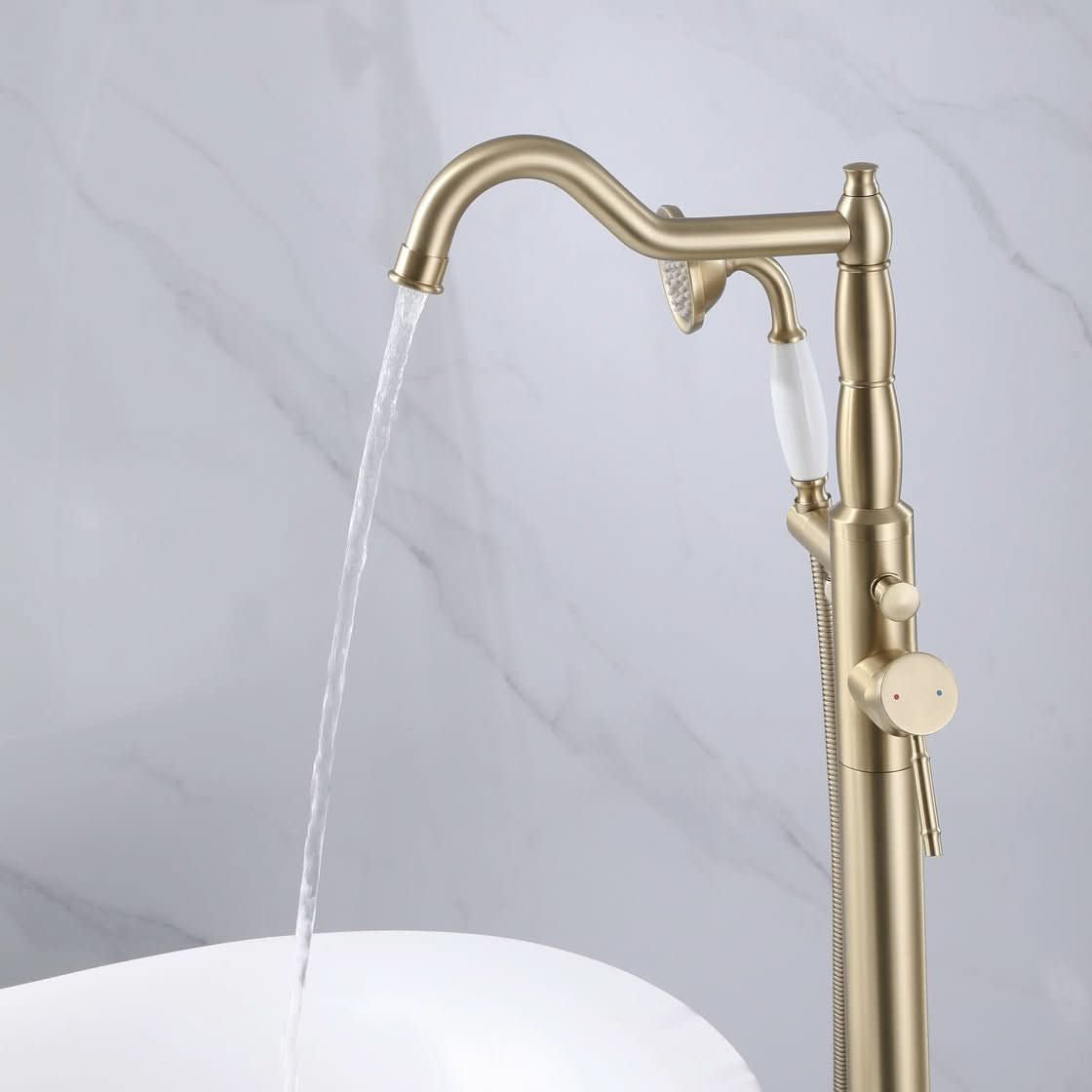 brushed gold bathroom faucet with handheld shower color:Brushed Gold