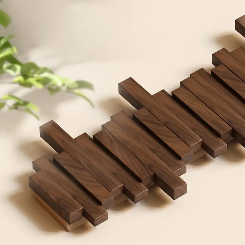 Éclat 6-Hook Piano Key Wood Wall-Mounted Hanger